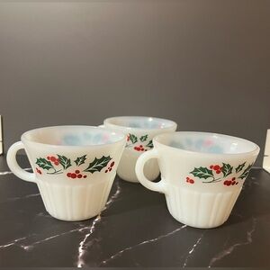 Set of 3 vintage Termocrisa milk glass coffee mugs with Holy design